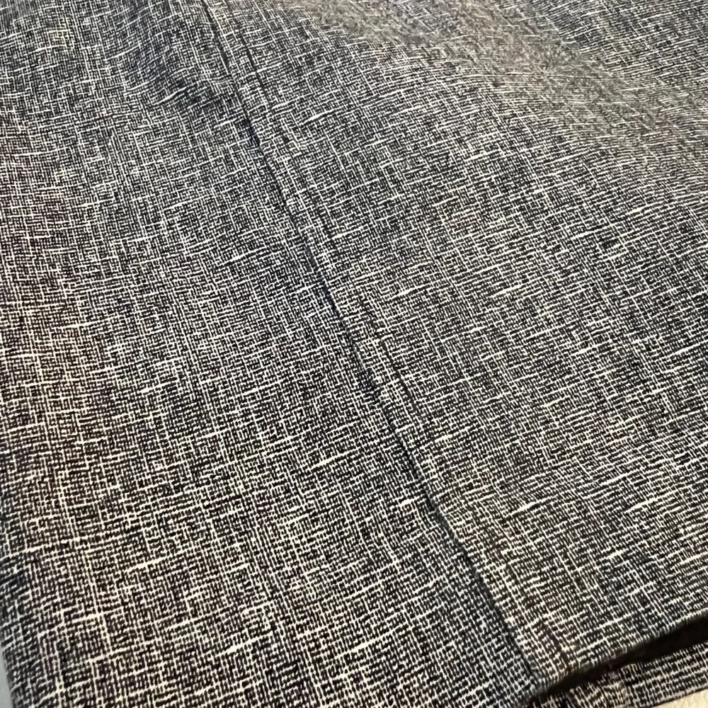 2 for $22 Express Womens Skirt Size 4 Twill Knit Stretch Classic Career Modern - Picture 2 of 8